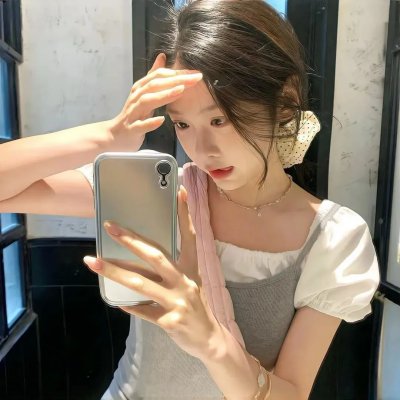 纯真小镇的夫人